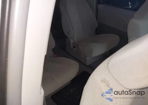 2012 Toyota Sienna Le from USA, damaged, VIN 5TDJK3DC8CS044947